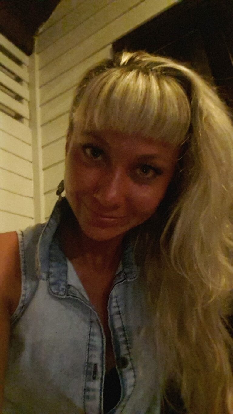 Секс знакомства приложение