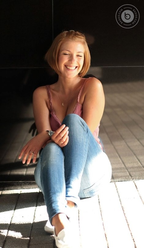 Найти девушку для знакомства рядом